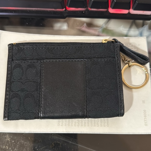 Coach Coin Purse Great Condition 40840 - Picture 4 of 6